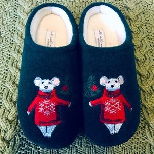 Christmas Coldwater Creek Slippers